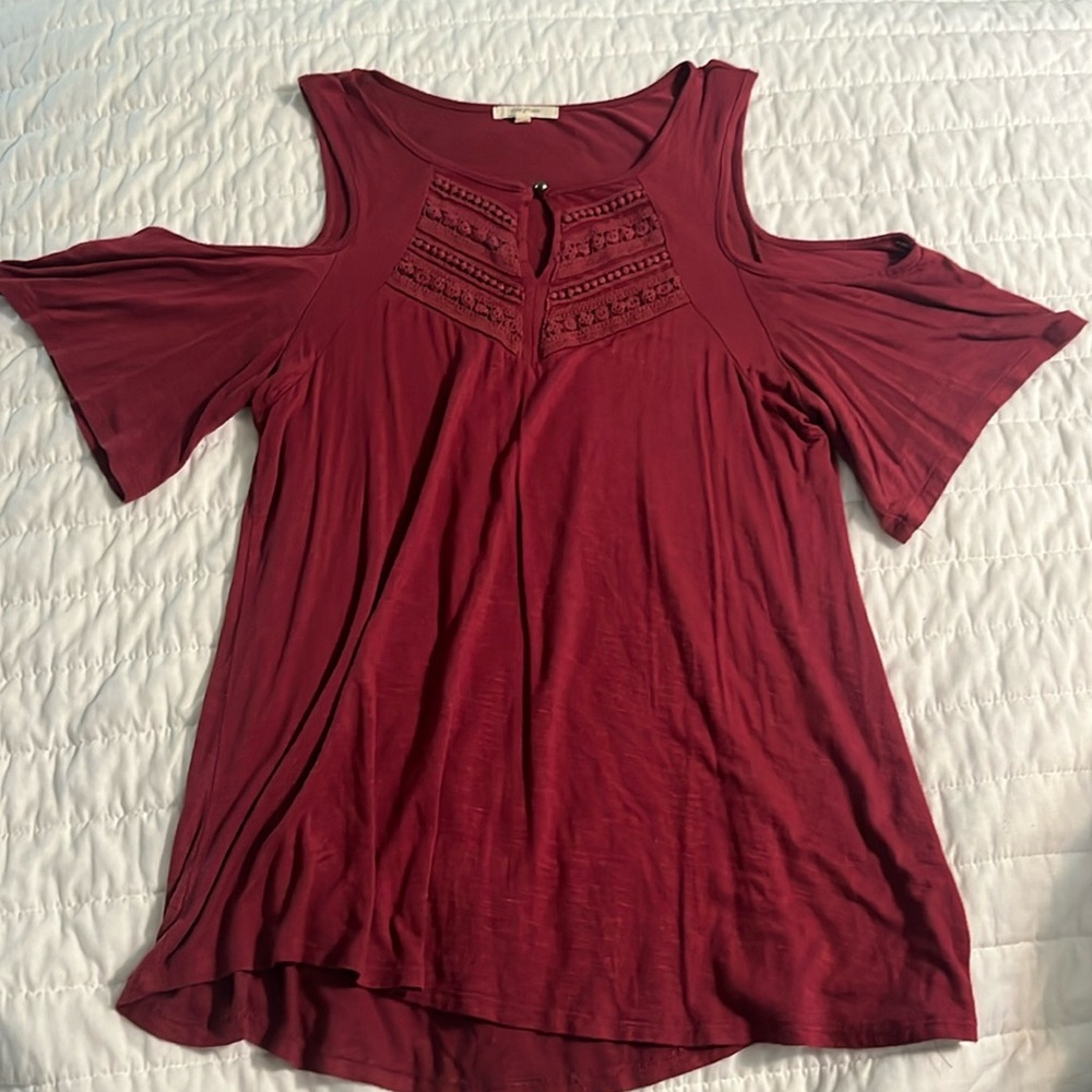 Maroon off the shoulder shirt
